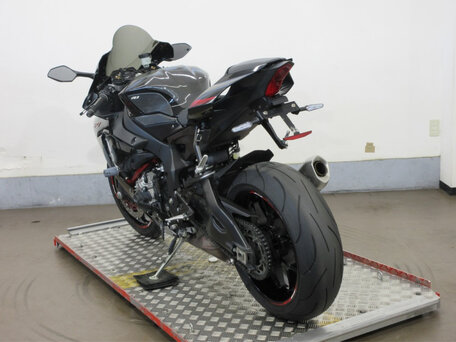 2016 Yamaha YZF-R1, чёрный, 712123 рублей, вид 5