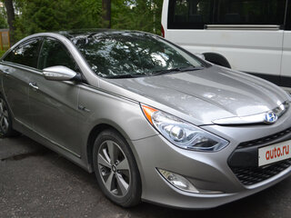 2012 Hyundai Sonata VI (YF), серебристый, 1370000 рублей, вид 1