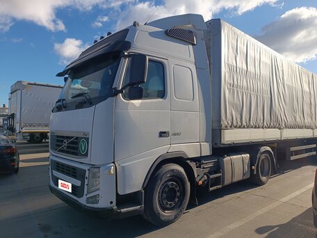 2011 Volvo FH, белый, 2750000 рублей, вид 3