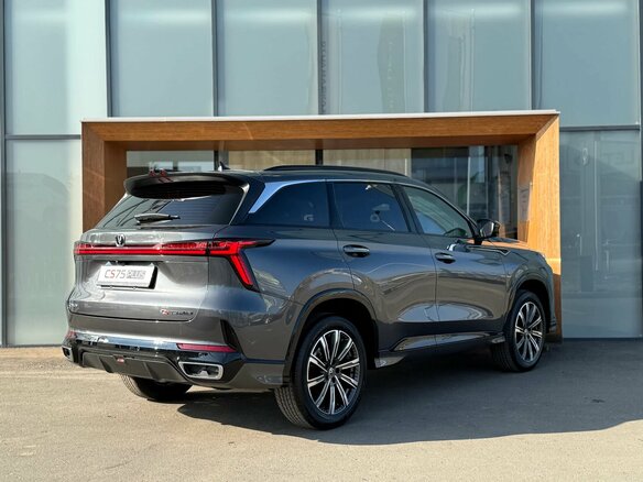 2025 Changan CS75 Plus III, серый, 4189900 рублей - вид 2