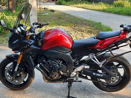 2007 Yamaha FZ1, красный, 650000 рублей, вид 1