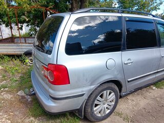 2006 Volkswagen Sharan I Рестайлинг 2, серебристый, 700000 рублей, вид 4
