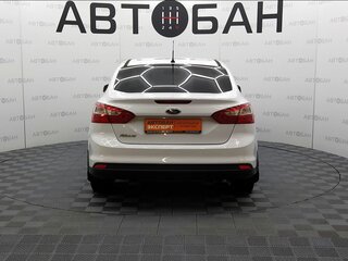 2013 Ford Focus III, белый, 799000 рублей, вид 5