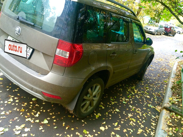 2014 Skoda Yeti I Рестайлинг, коричневый - вид 6
