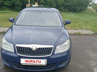 2010 Skoda Octavia Czech market II (A5) Рестайлинг, синий, 560000 рублей, вид 2