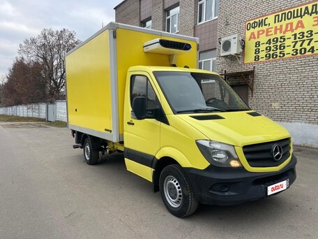 2015 Mercedes-Benz Sprinter, жёлтый, 2200000 рублей, вид 2