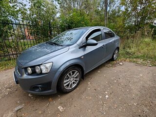 2014 Chevrolet Aveo II, серый, 390000 рублей, вид 2