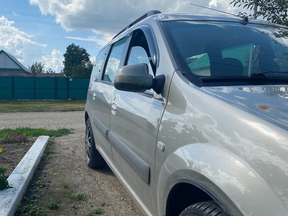 2016 Lada (ВАЗ) Largus I, бежевый, 650000 рублей - вид 6