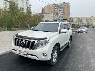 2016 Toyota Land Cruiser Prado 150 Series Рестайлинг 1, белый, 3500000 рублей, вид 1