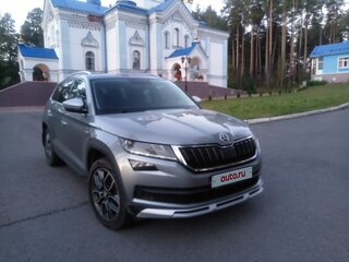 2018 Skoda Kodiaq I, серый, 2690000 рублей, вид 3