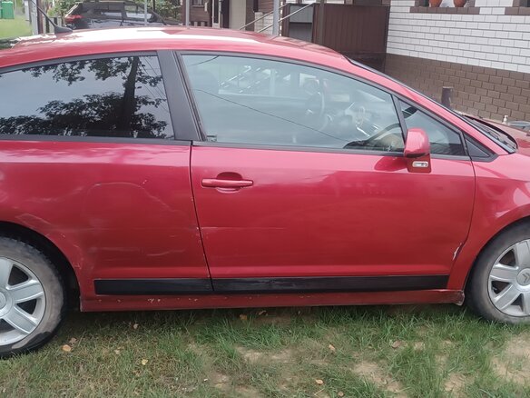 2007 Citroen C4 I, красный, 300000 рублей - вид 1