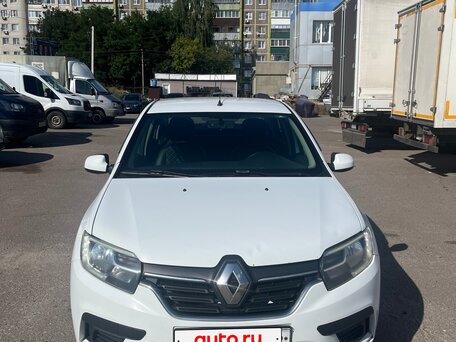 2021 Renault Logan II Рестайлинг, белый, 450000 рублей, вид 1