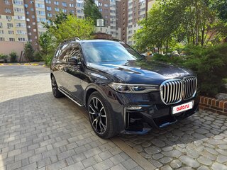 2021 BMW X7 40d I (G07), чёрный, 10300000 рублей, вид 4