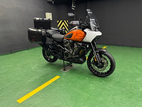 2021 Harley-Davidson Pan America Special, оранжевый, 1475000 рублей, вид 3