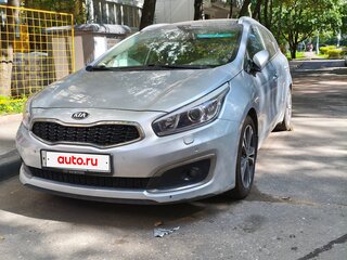 2016 Kia Ceed II Рестайлинг, серебристый, 1400000 рублей, вид 3