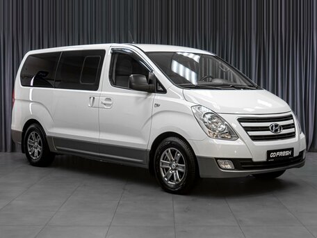 Hyundai H-1 II