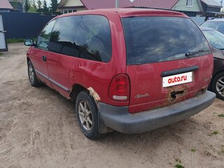 1999 Plymouth Voyager III, красный, 120000 рублей, вид 5