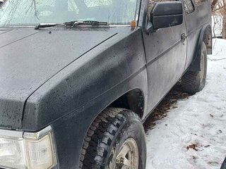 1992 Nissan Terrano I, чёрный, 600000 рублей, вид 4