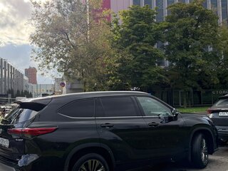 2026 Toyota Highlander IV (XU70), чёрный, 5050000 рублей, вид 4