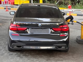 2017 BMW 7 серии 730i VI (G11/G12), чёрный, 3500000 рублей, вид 5