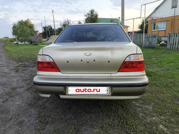 2005 Daewoo Nexia I, золотистый, 110000 рублей - вид 6