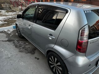 2008 Toyota Passo I (C10), серебристый, 450000 рублей, вид 3