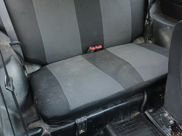 2011 Lada (ВАЗ) 2121 (4x4) I Рестайлинг, белый, 420000 рублей - вид 9
