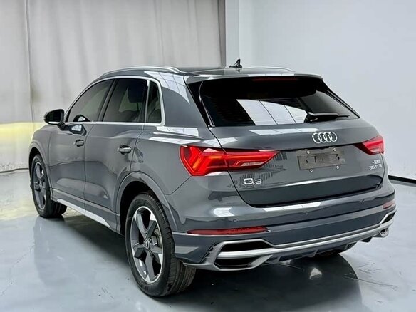 2023 Audi Q3 35 TFSI II (F3), серый, 2789666 рублей - вид 3