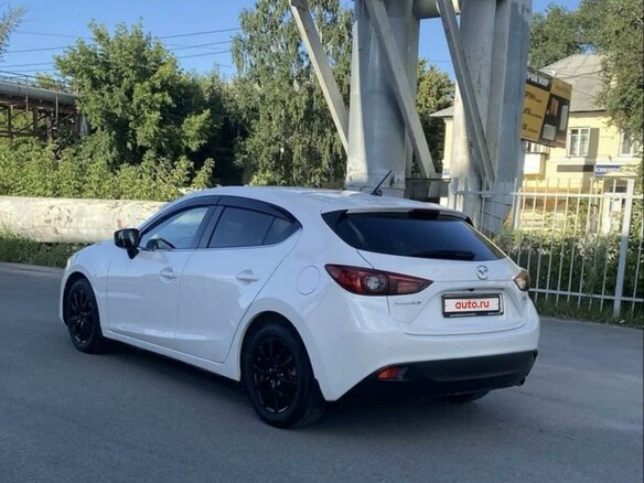 2013 Mazda 3 III (BM), белый, 1300000 рублей - вид 6