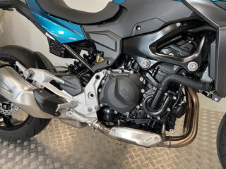 2025 BMW F 900 R, голубой, 1100000 рублей, вид 3