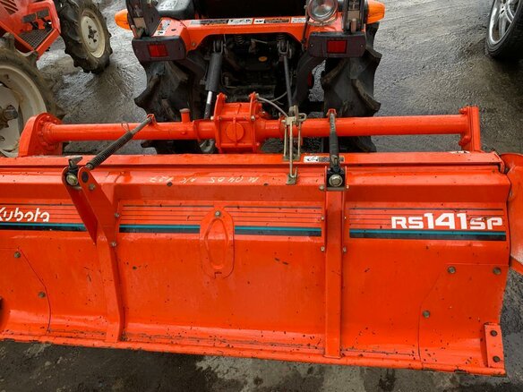 2005 Kubota Aste, красный, 550000 рублей - вид 11