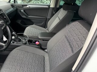 2021 Volkswagen Tiguan II Рестайлинг, белый, 3400000 рублей, вид 5