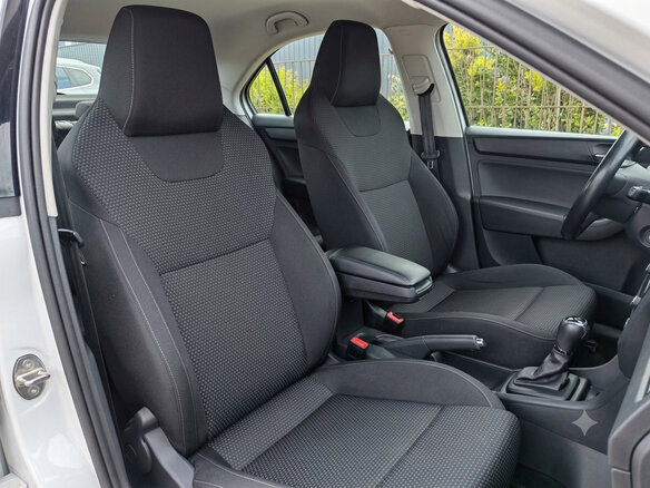 2015 Skoda Rapid I, белый, 1100000 рублей - вид 5