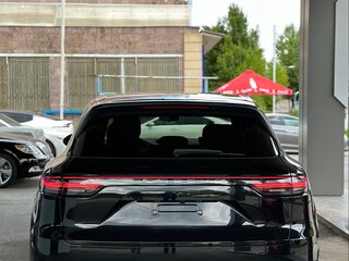 2019 Porsche Cayenne III, чёрный, 3900000 рублей, вид 5