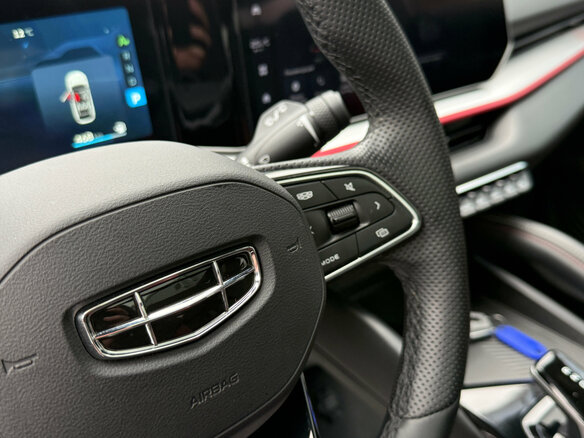 2024 Geely Coolray I Рестайлинг, серый, 2159000 рублей - вид 9
