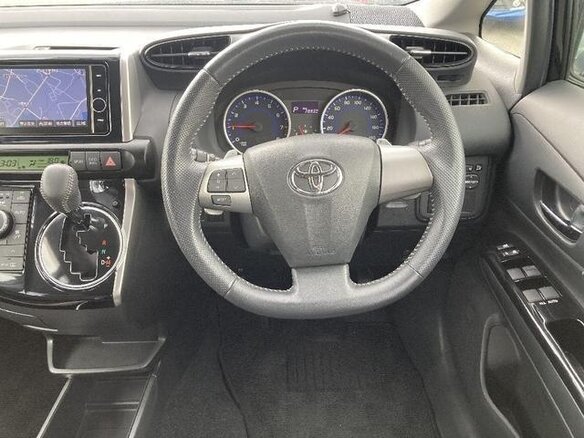 2017 Toyota Wish II Рестайлинг, чёрный, 1545000 рублей - вид 13