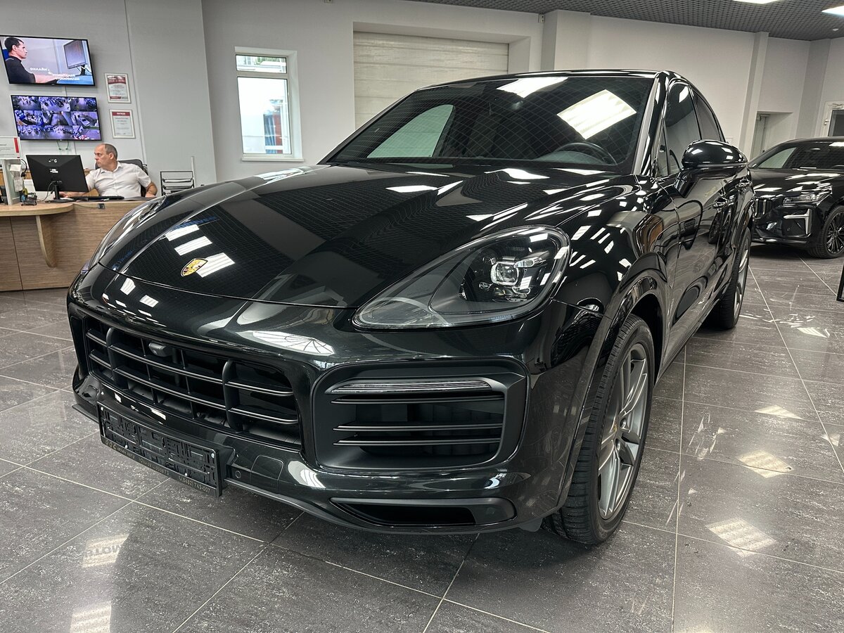 Открыть фотографии: Porsche Cayenne III