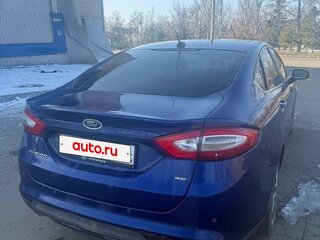 2014 Ford Fusion (North America) II, синий, 850000 рублей, вид 4