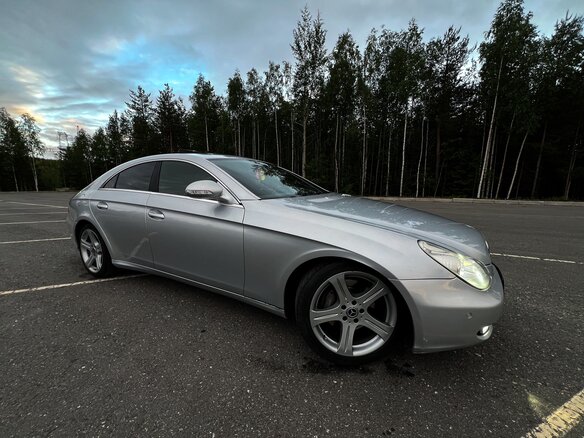 2006 Mercedes-Benz CLS 350 I (C219), серебристый - вид 6