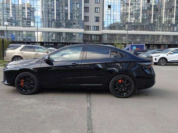 2023 Omoda S5 GT, чёрный - вид 2