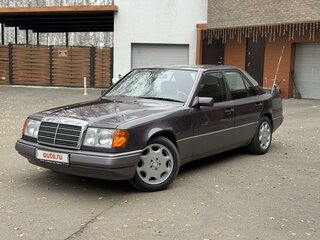 1993 Mercedes-Benz W124 220, фиолетовый, 2150000 рублей, вид 5