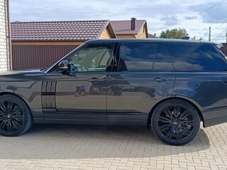 2020 Land Rover Range Rover IV Рестайлинг, серый, 9900000 рублей, вид 5