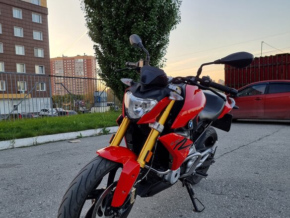 2019 BMW G 310 R, красный, 425000 рублей - вид 1