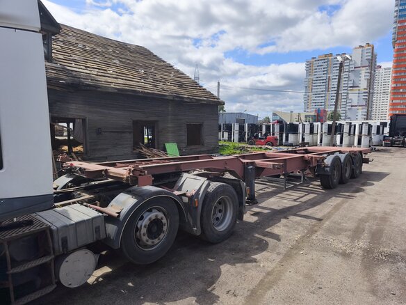 1998 Leci Trailer 3E20, красный, 600000 рублей