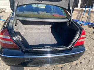 2002 Mercedes-Benz E-Класс 320 III (W211, S211), чёрный, 699000 рублей, вид 4