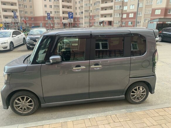 2020 Honda N-BOX II Рестайлинг, серый - вид 3