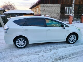 2014 Toyota Prius Alpha I (ZVW40/41), белый, 1659000 рублей, вид 2