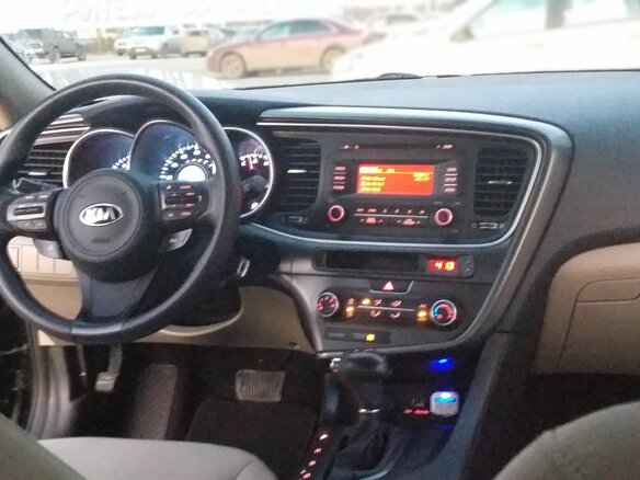 2014 Kia Optima III Рестайлинг, чёрный, 1550000 рублей - вид 9