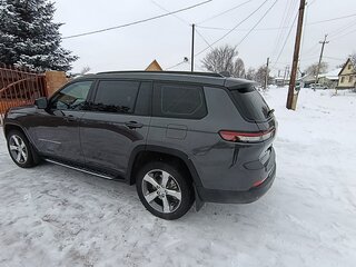 2022 Jeep Grand Cherokee L V (WL), серый, 4900000 рублей, вид 3