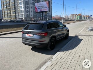 2020 Skoda Kodiaq I, серый, 2600000 рублей, вид 4